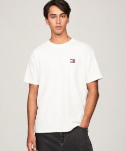 RELAXED LABEL TEE