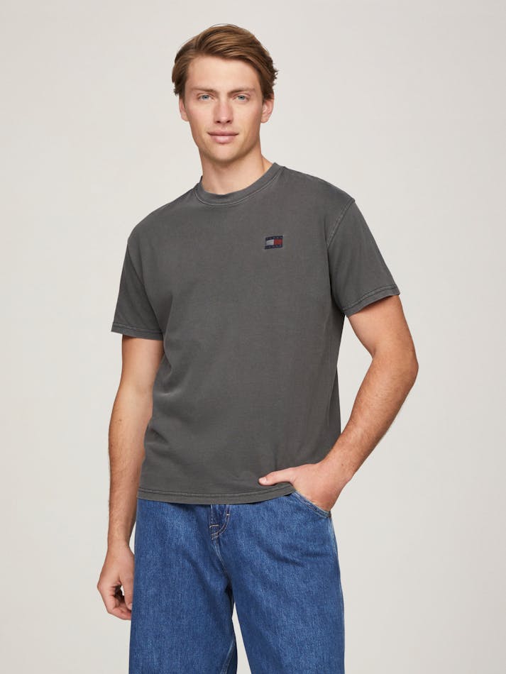 20DD56AE-78E1-1F73-A529-058973E9E3AE