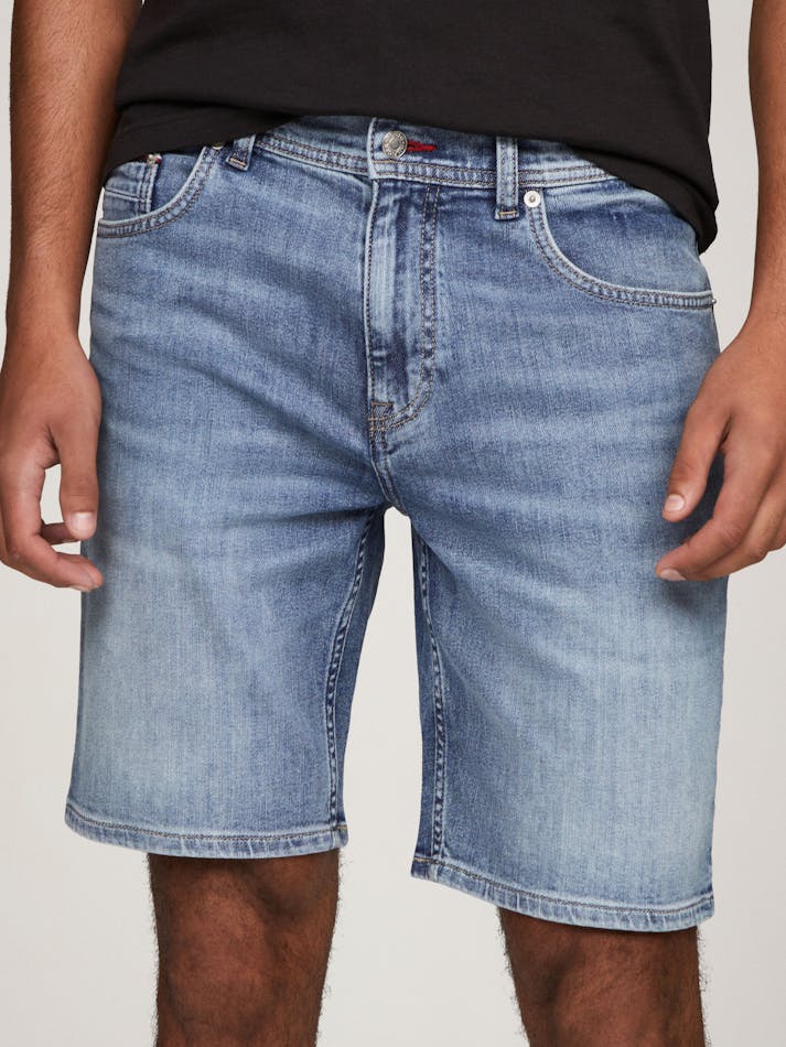 223D6554-0546-0BB1-21E8-EC17B3F5B441