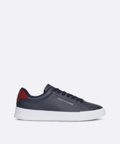 PEBBLE GRAIN LOGO COURT TRAINERS