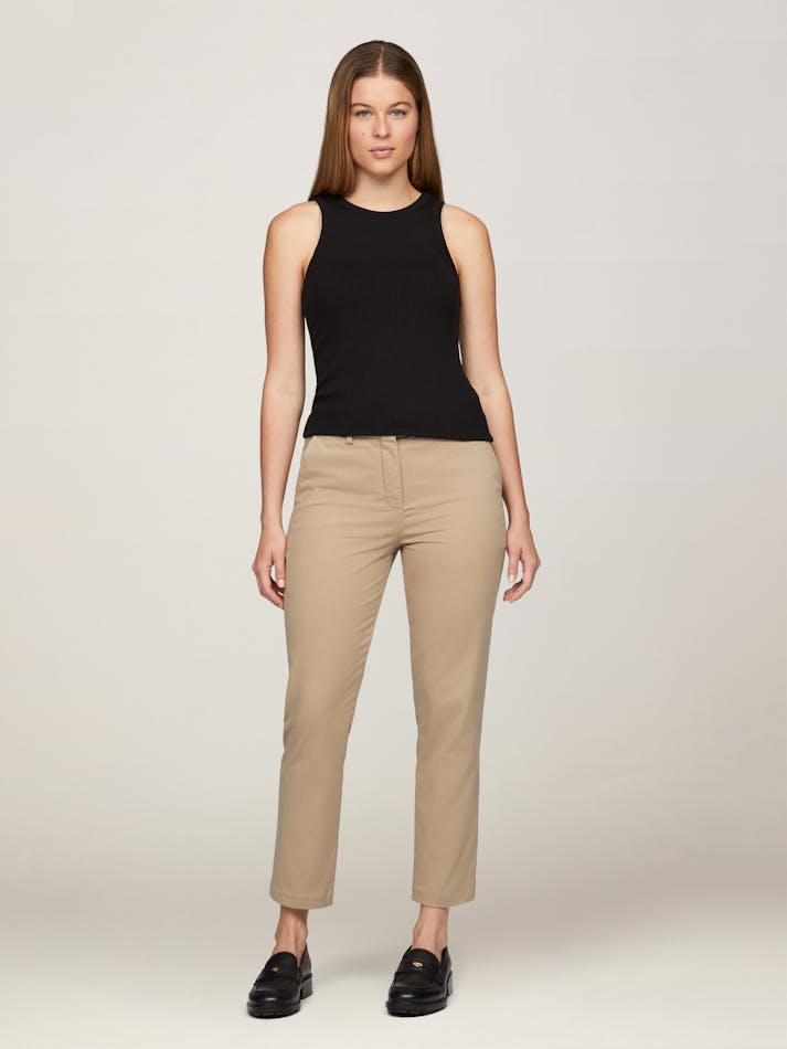 23EA2300-D224-378D-3DE2-66A850480642