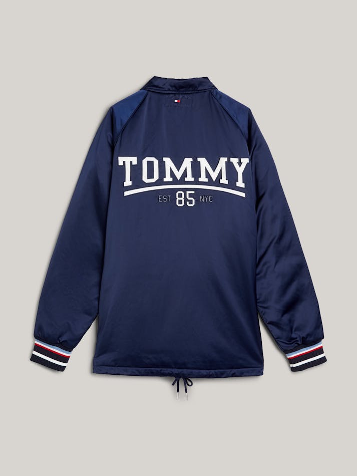 5205DE7F-5478-FC92-FBA2-343C6418CD43