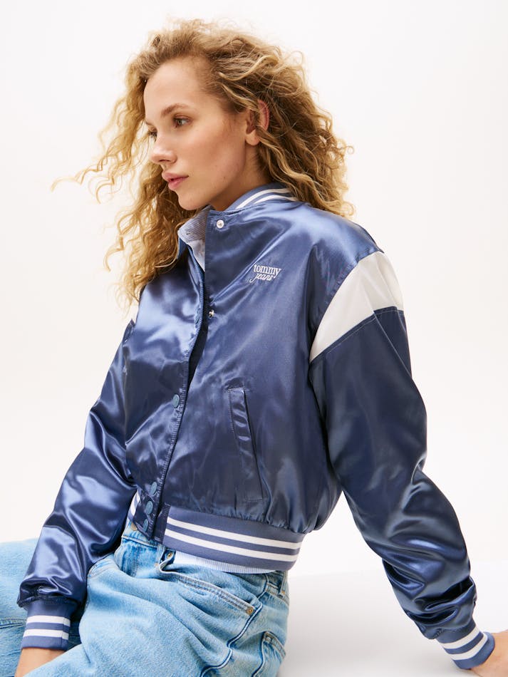 5A50552A-317A-3CC4-3196-8F1F5FB5157F