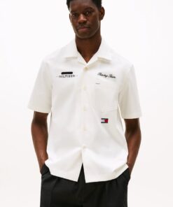 THE APXGP COLLECTION BOXY SHORT SLEEVE SHIRT