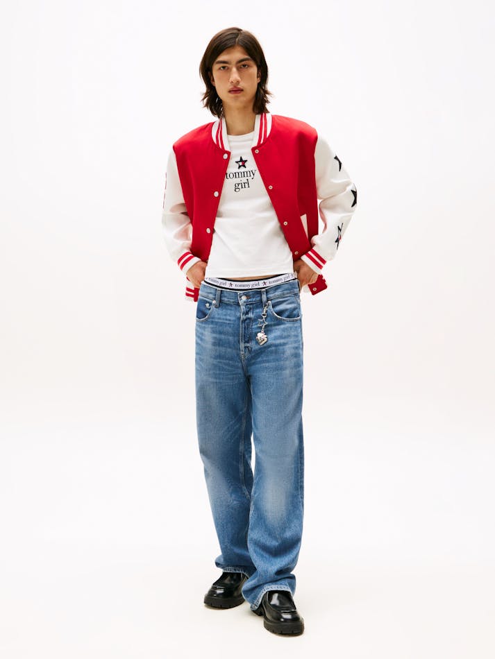 624D7C47-E526-3BAE-3C13-EA65AB76650A