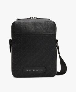 TH MONOGRAM PEBBLE GRAIN REPORTER BAG