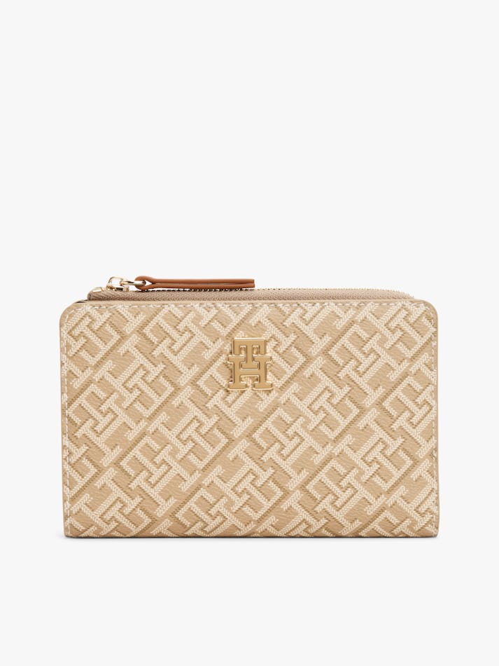 83B752CB-C216-C8BC-84D9-7936D38B49EF