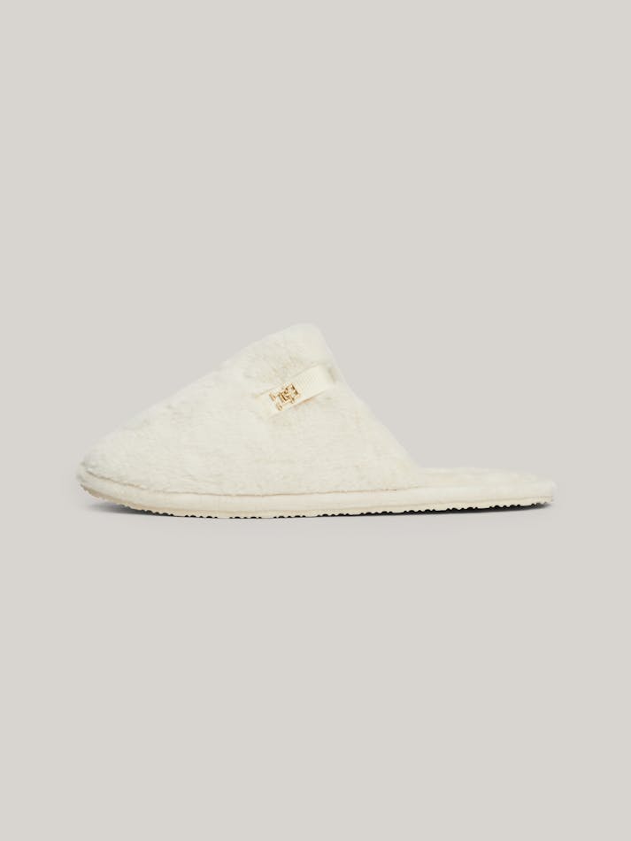 8845D48B-1DAF-58E2-EF5D-D5D7F8C9EECB