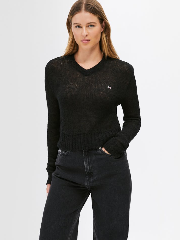 8D8D6B2F-40A4-3355-CD13-68E0DE685F64