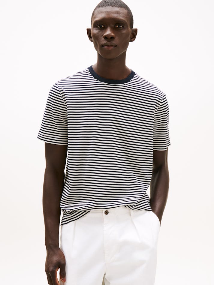 936881D1-A7D2-705A-88EC-9D4C2BDBD37B