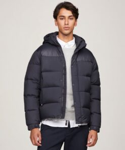 HOODED DOWN PUFFER JACKET