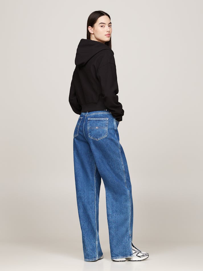 AFC1DD6F-1729-653C-EB2D-C1C39049E4F4