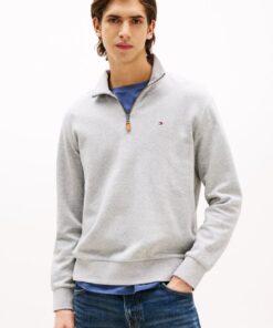 SOFT TOUCH 1/4 ZIP SWEATSHIRT