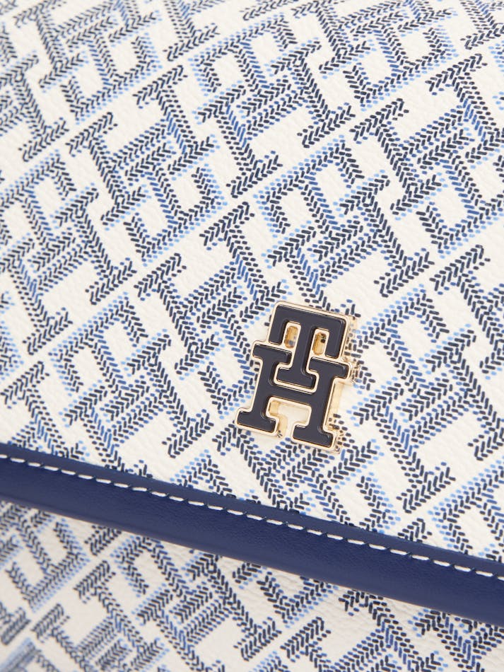 D2346B3D-37E7-4E26-069E-860D0043651D