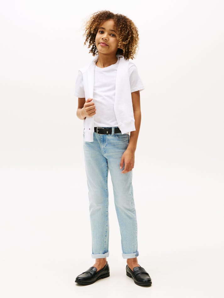 03471877-DB85-D202-8DA8-E6CAD4E8A310