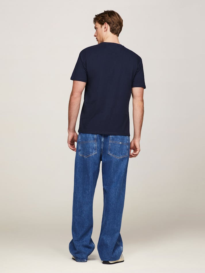 1007F472-06CE-4E1A-44DE-12EE383A2640