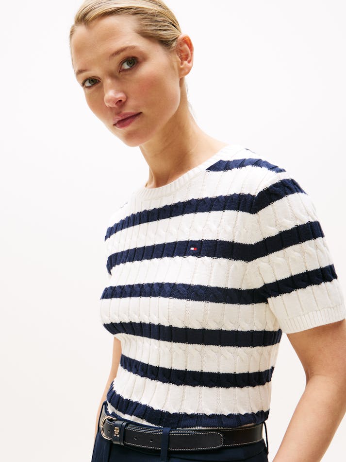 42EA11F2-D5F5-CF4C-2D34-85F4A0B08C5D