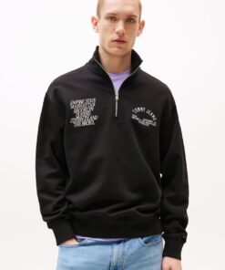 BOROUGHS 1/4 ZIP SWEATSHIRT