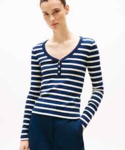 HENLEY SLIM LONG SLEEVE T-SHIRT