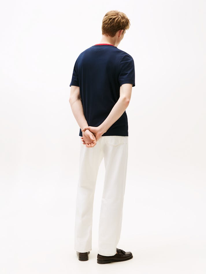 7E437783-D09F-4BAE-39A1-CE6636DD2FC6