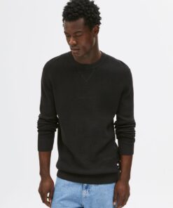 SLIM CLASSIC SWEATER