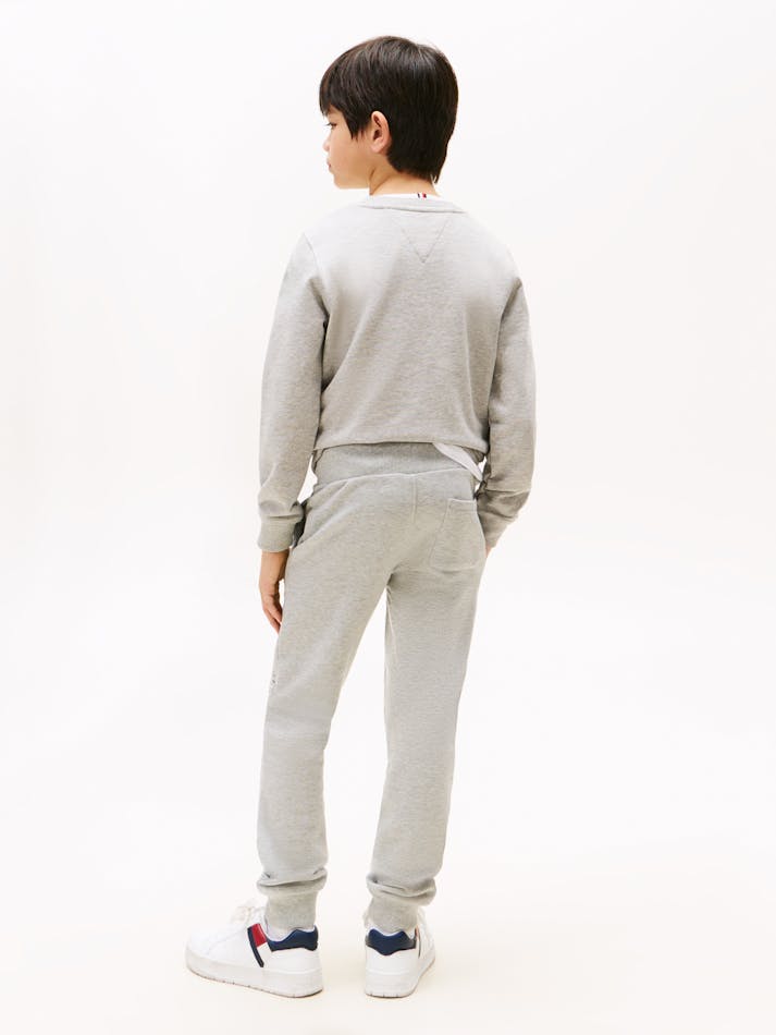 8990FD2C-8258-1946-417C-D40210CCF810