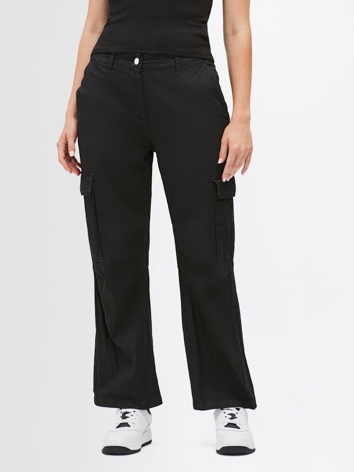 97587305-2A28-3FF3-F0B8-F374CCACC701