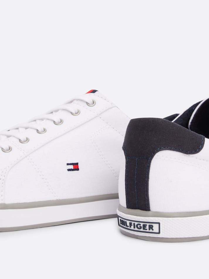 AC0A8069-A21E-4679-CCAF-16F5A7F7D64B