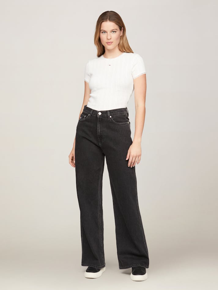 BD5F170D-014C-830B-AD7E-FFD066EF71A9