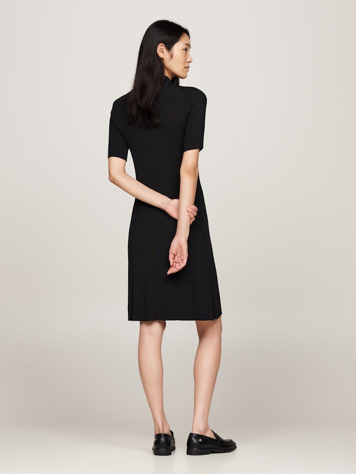 CBC33055-B255-8B95-70F0-9F12B9E1526E