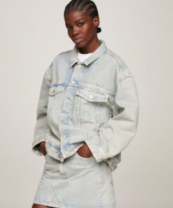 DAISY OVERSIZED DENIM JACKET